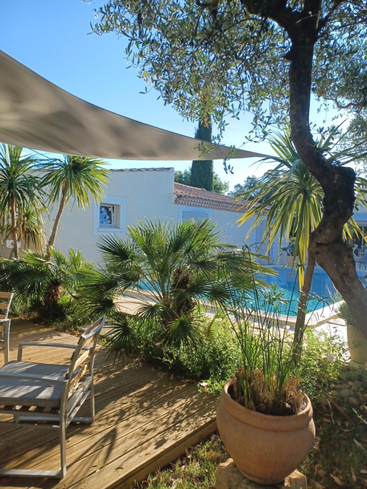 Le Clos Olives Comps  エクステリア 写真
