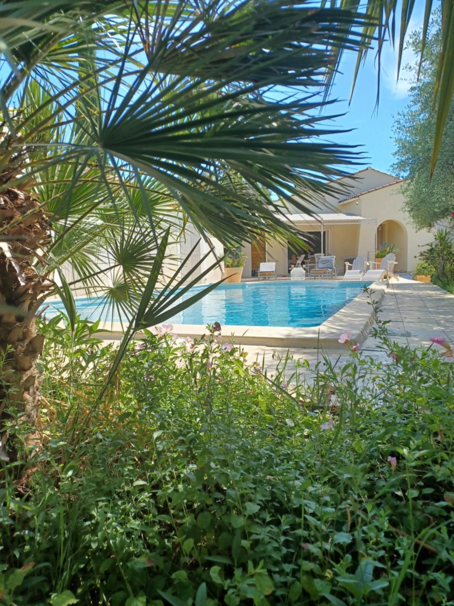Le Clos Olives Comps  エクステリア 写真